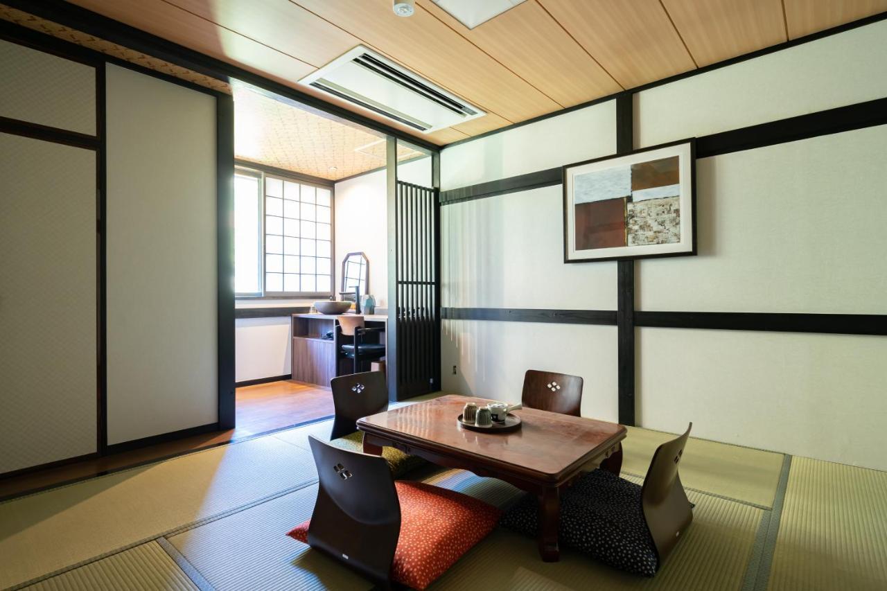 Onsen Guest House Tsutaya Hakone Exterior foto
